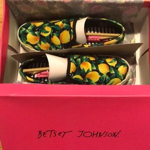 Betsey Johnson Lemon Sneakers